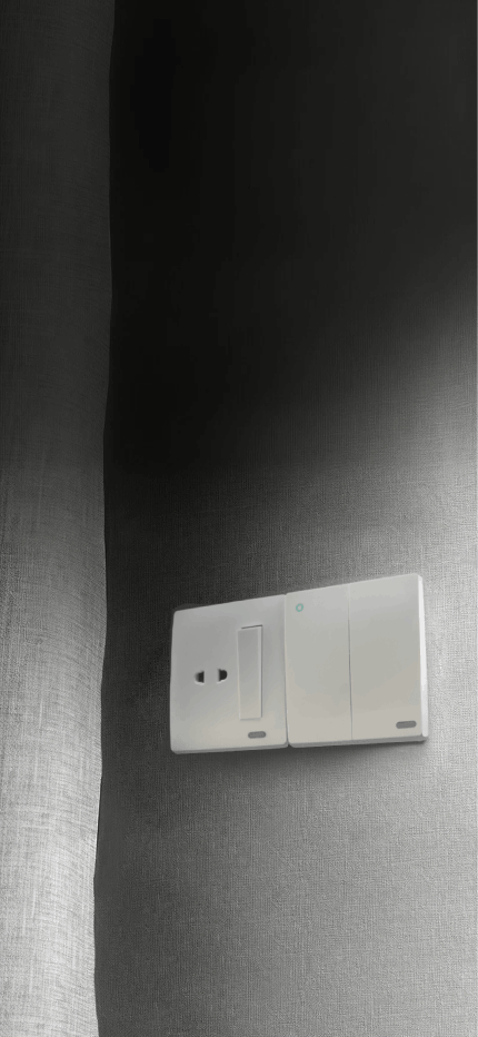 স্টাইলিশ এবং নিরাপদ সমাধানের জন্য ল্যাক্সফো সুইচ এবং সকেট