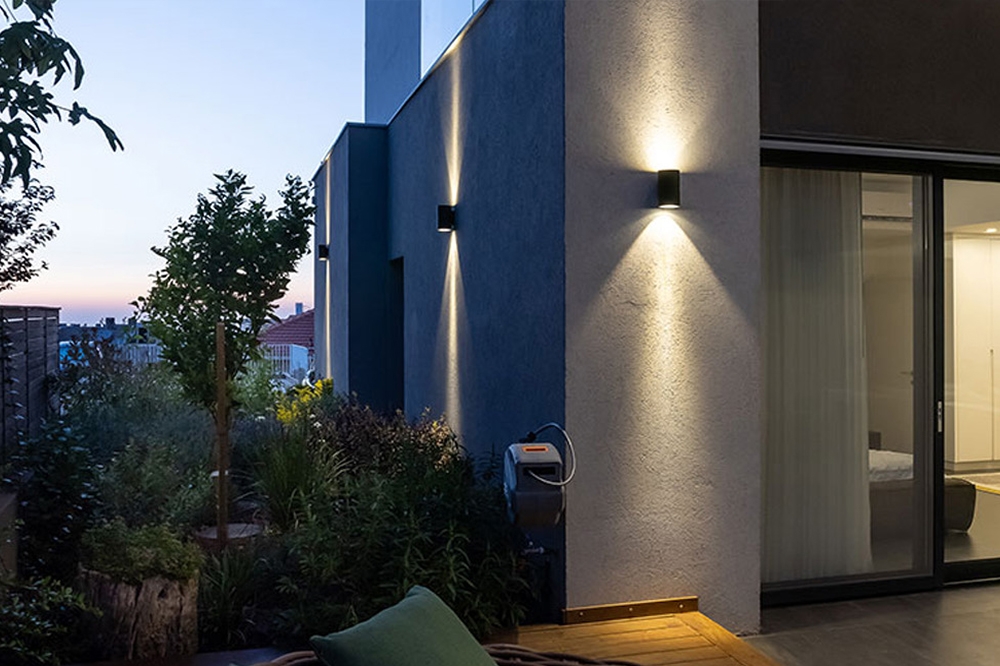 Laxfo Electronics: Premium LED Lights for Every Space